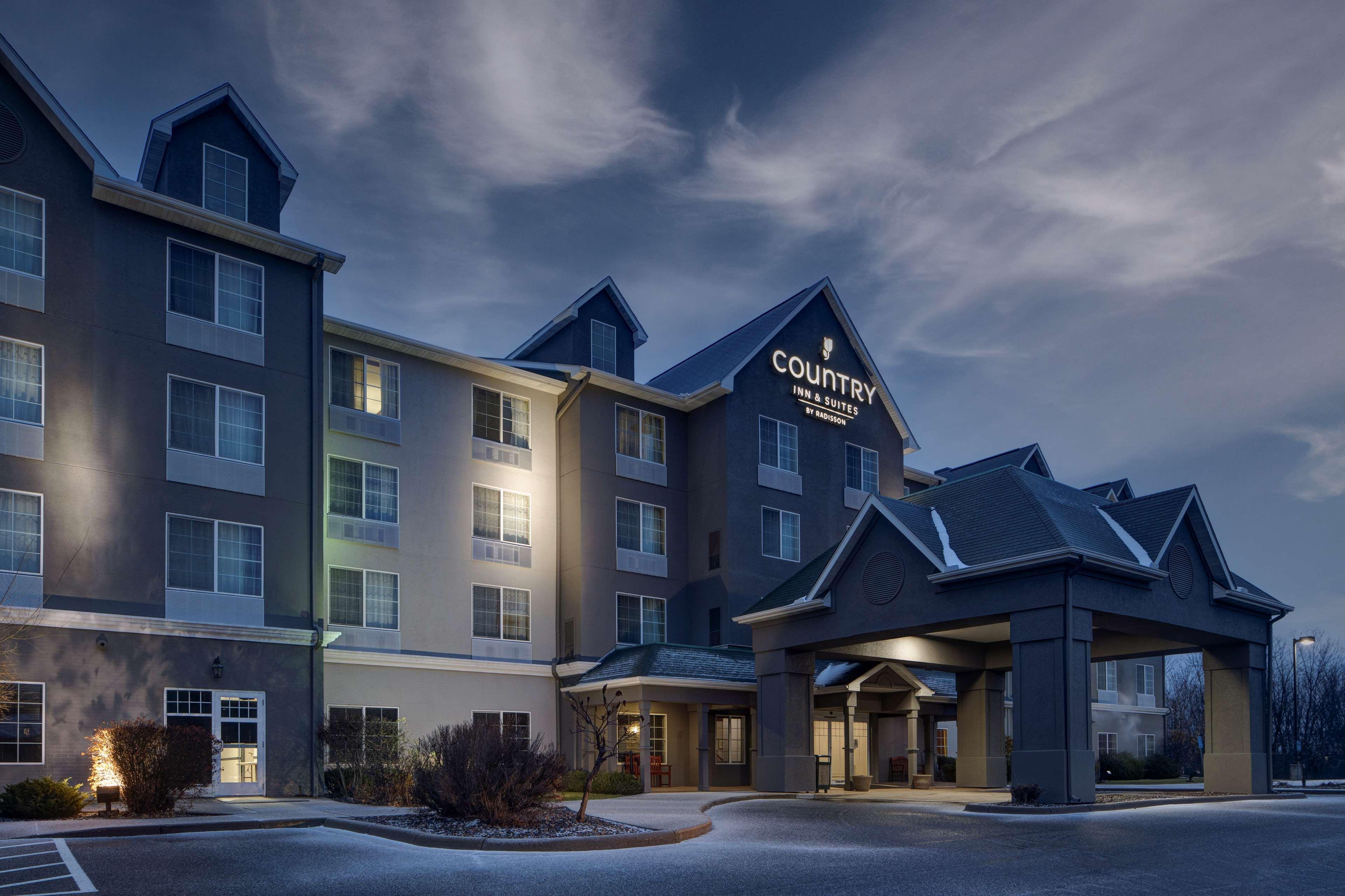Comfort Inn & Suites St Paul Northeast Vadnais Heights ภายนอก รูปภาพ