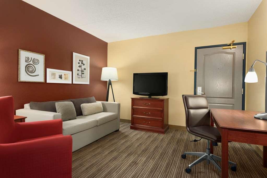 Comfort Inn & Suites St Paul Northeast Vadnais Heights ภายนอก รูปภาพ