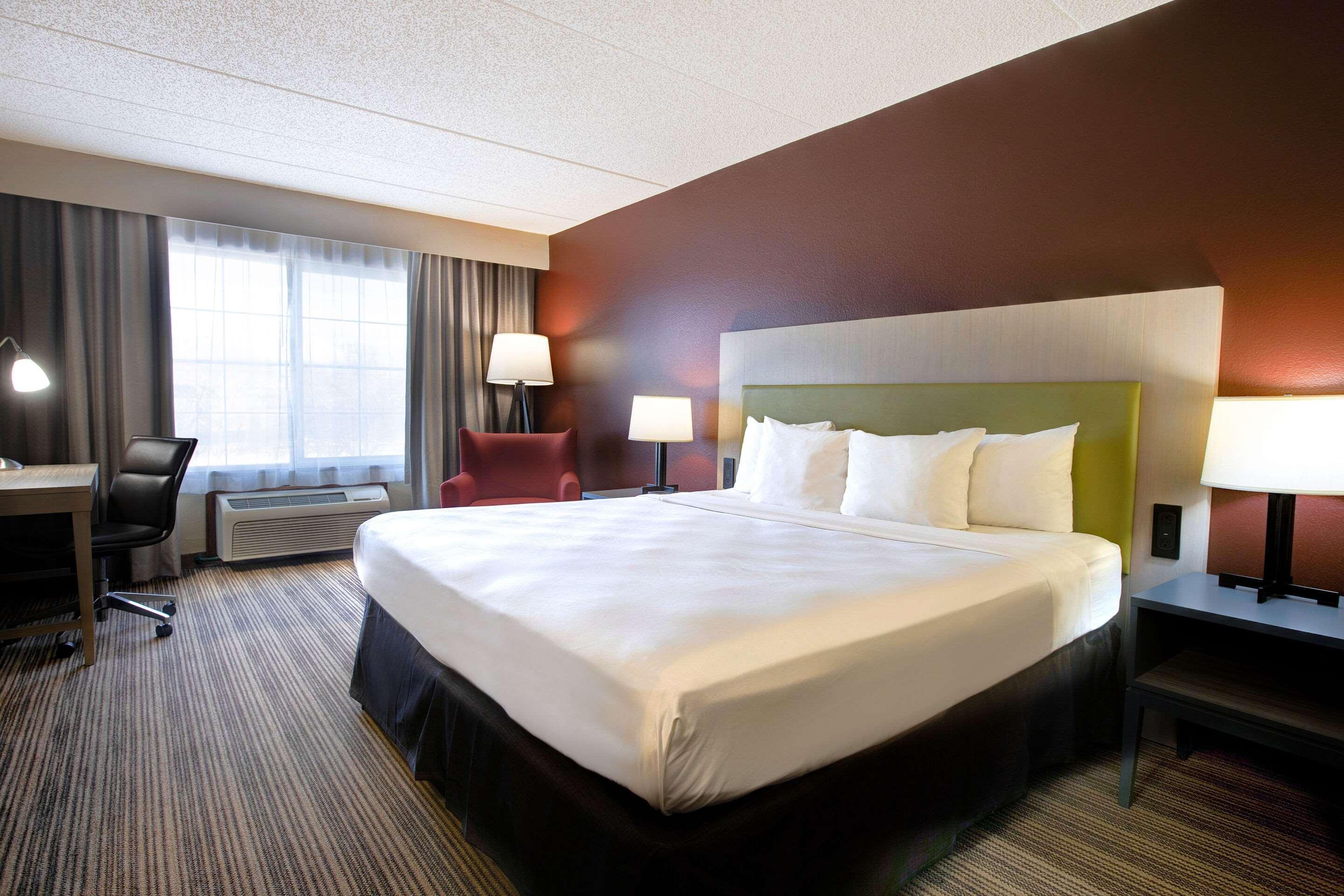 Comfort Inn & Suites St Paul Northeast Vadnais Heights ภายนอก รูปภาพ