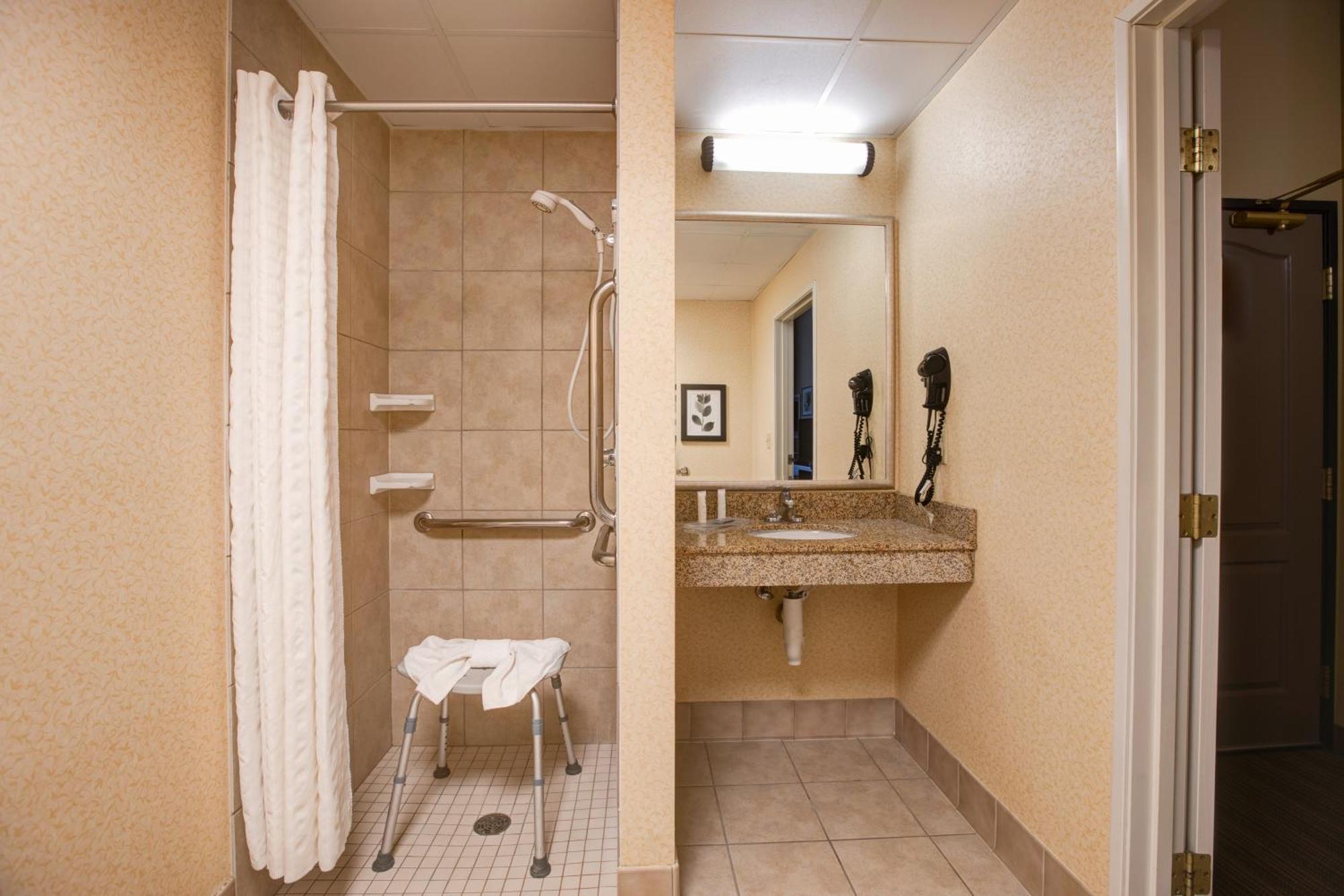 Comfort Inn & Suites St Paul Northeast Vadnais Heights ห้อง รูปภาพ