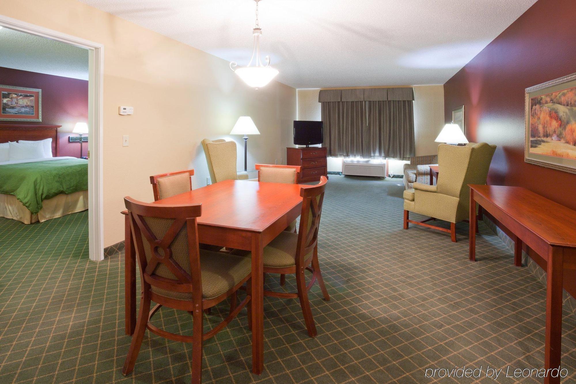 Comfort Inn & Suites St Paul Northeast Vadnais Heights ภายนอก รูปภาพ