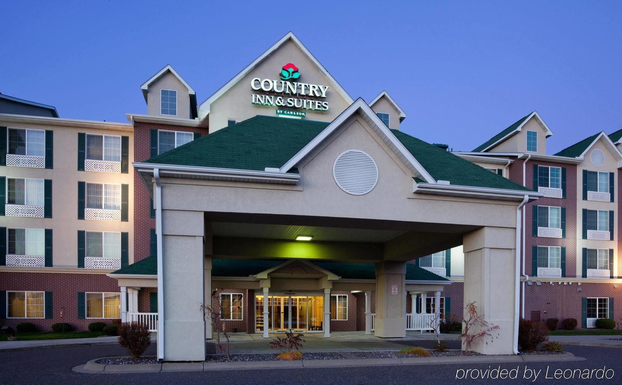 Comfort Inn & Suites St Paul Northeast Vadnais Heights ภายนอก รูปภาพ